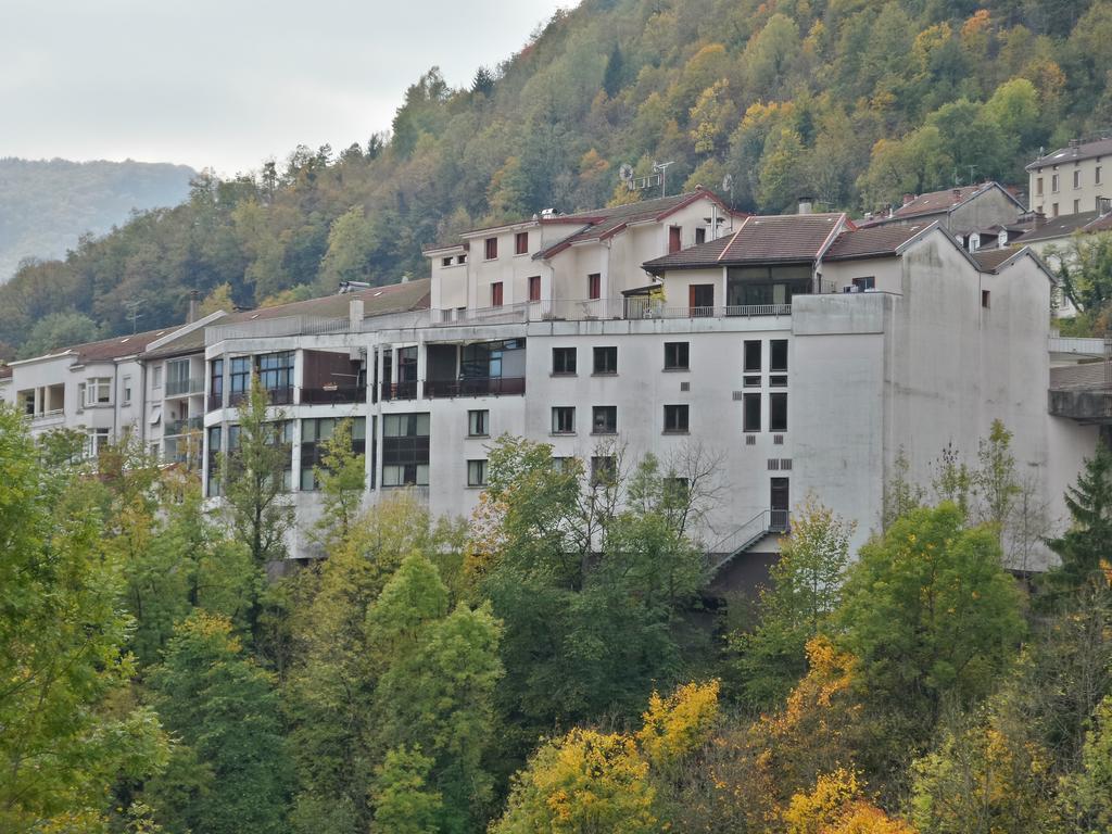 Jura Hotel Restaurant Le Panoramic Saint-Claude Buitenkant foto